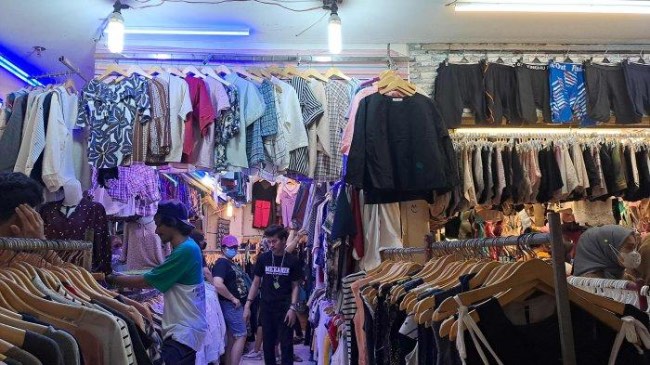Dampak Thrifting pada Industri di Indonesia