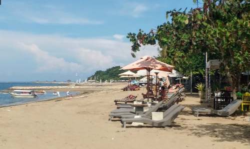 Pantai Segara Ayu Sanur Bali- Lokasi, Daya Tarik, & HTM